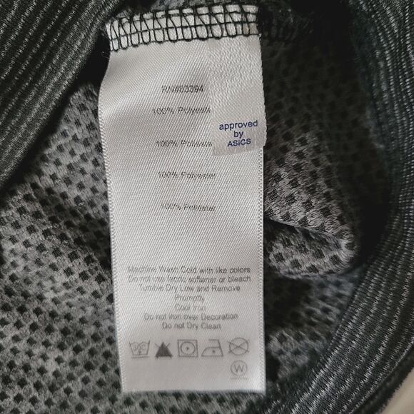 Asics Men's Black Long Sleeve Hooded Performance Pullover Shirt - Picture 9 of 12